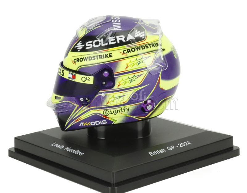 Spark-model Bell helmet Casco Helmet F1 Lewis Hamilton Team Mercedes Amg Petronas Motorsport Formula One N 44 Winner British Gp 2024 1:5 Fialově Žlutá