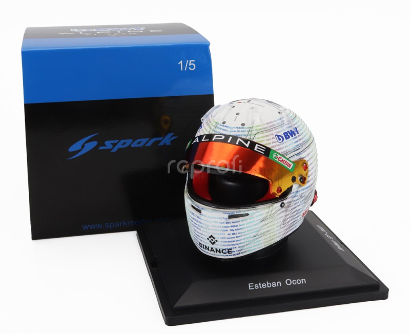 Spark-model Bell helmet F1  Casco Helmet Renault A523 Team Bwt Alpine N 31 British Gp 2023 Esteban Ocon 1:5 Bílá