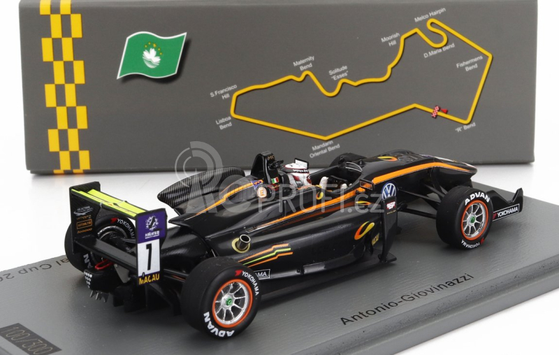 Spark-model Dallara F3  Team Carlin N 7 4th Macau Gp International Cup 2015 Antonio Giovinazzi 1:43 Black