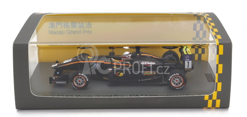 Spark-model Dallara F3  Team Carlin N 7 4th Macau Gp International Cup 2015 Antonio Giovinazzi 1:43 Black