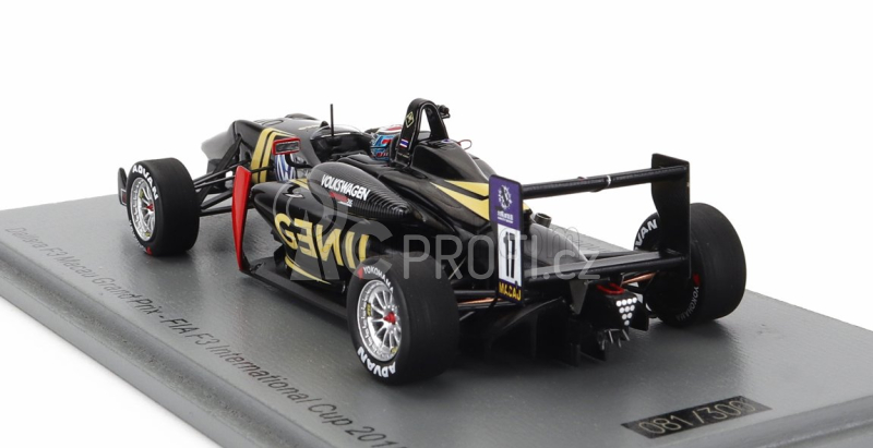 Spark-model Dallara F3  Team Signature N 17 Macau Gp International Cup 2015 Alexander Albon 1:43 Black