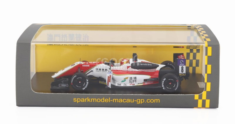 Spark-model Dallara F312 N 8 Macau F3 Race 2 2017 Guanyu Zhou 1:43 Bílá Červená