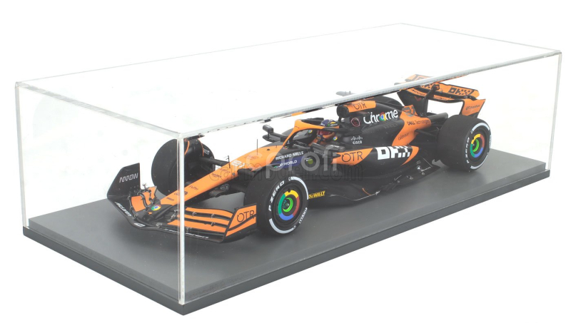 Spark-model Mclaren F1  Mcl38 Team Mclaren N 81 Season 2024 Oscar Piastri 1:18 Oranžová Černá