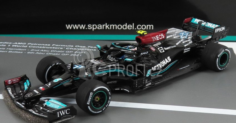Spark-model Mercedes gp Set F1  2x W12 Mercedes M12 Eq Power+ Team Amg Petronas Motorsport Formula One N 44  + N 77 Abu Dhabi Gp 2021 Lewis Hamilton - Valtteri Bottas - 8 Times World Champion Constructeur 1:43 Černá Zelená