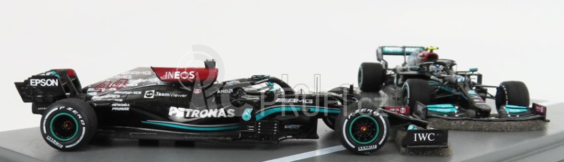 Spark-model Mercedes gp Set F1  2x W12 Mercedes M12 Eq Power+ Team Amg Petronas Motorsport Formula One N 44  + N 77 Abu Dhabi Gp 2021 Lewis Hamilton - Valtteri Bottas - 8 Times World Champion Constructeur 1:43 Černá Zelená