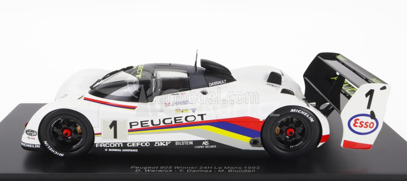 Spark-model Peugeot 905 Evo1bis Sa35 3.5l V10 Team Peugeot Talbot Sport N 1 Winner 24h Le Mans 1992 D.warwick - Y.dalmas - M.blundell - Con Vetrina - With Showcase 1:18 Bílá