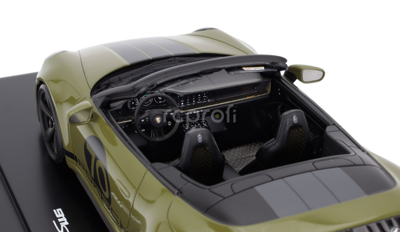 Spark-model Porsche 911 992 Cabriolet Open Spirit 70 2025 1:18 Olivová Neo Zelená Černá