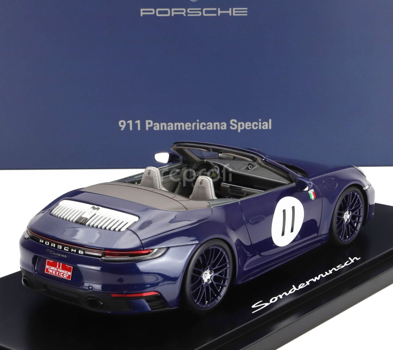 Spark-model Porsche 911 992 Carrera S Cabriolet Open N 11 2024 - La Carrera Panamericana 1952 - Con Vetrina - With Showcase 1:18 Blue