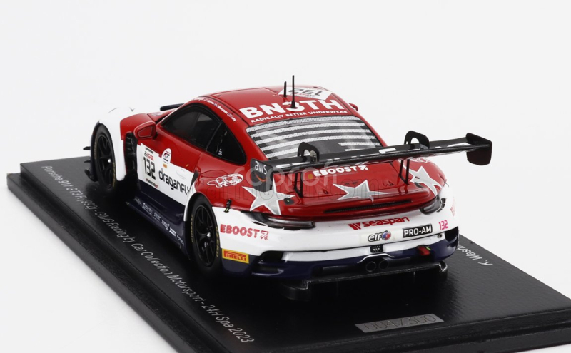 Spark-model Porsche 911 992 Gt3 R Team Gmg Racing N 132 24h Spa 2023 K.wadhington - J.sofronas - P.long - J.bleekemolen 1:43 Červená Bílá Modrá