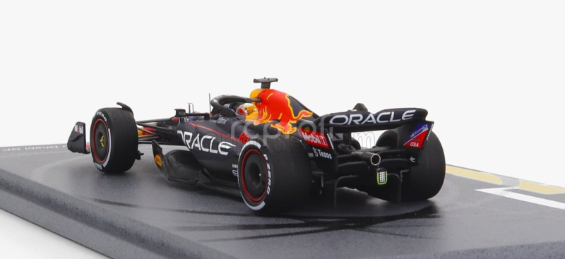 Spark-model Red bull F1  Rb18 Team Oracle Red Bull Racing N 1 Winner Abu Dhabi World Champion 2022 Max Verstappen 1:43 Matná Modrá Žlutá Červená