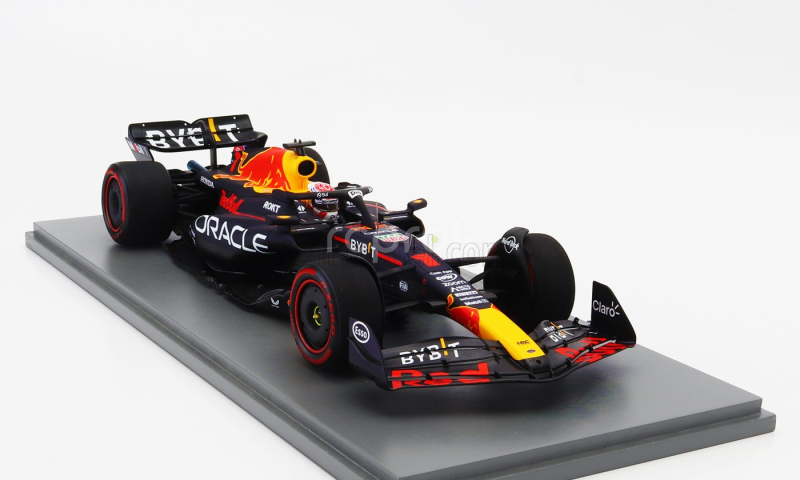 Spark-model Red bull F1  Rb19 Team Oracle Red Bull Racing N 1 World Champion (40th Career Victory) Winner Spain Gp 2023 Max Verstappen 1:18 Matt Blue