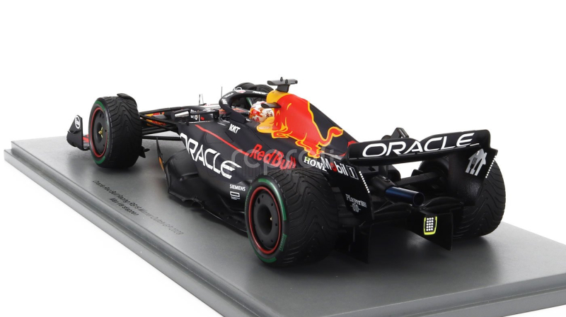 Spark-model Red bull F1  Rb19 Team Oracle Red Bull Racing N 1 World Champion Winner Dutch Gp 2023 Max Verstappen 1:18 Matt Blue