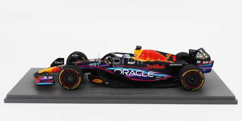 Spark-model Red bull F1  Rb19 Team Oracle Red Bull Racing N 1 World Champion Winner Miami Gp 2023 Max Verstappen 1:18 Matt Blue