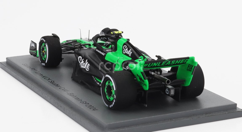 Spark-model Sauber F1  C44 Team Stake Kick N 24 Bahrain Gp 2024 Zhou Guanyu 1:43 Zelená Černá