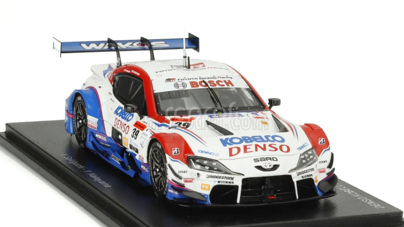 Spark-model Toyota Supra Gr Team Tgr Sard N 39 Gt500 Class Super Gt 2024 Yuhi Sekiguchi - Yuichi Nakayama 1:43 Bílá Modrá Červená