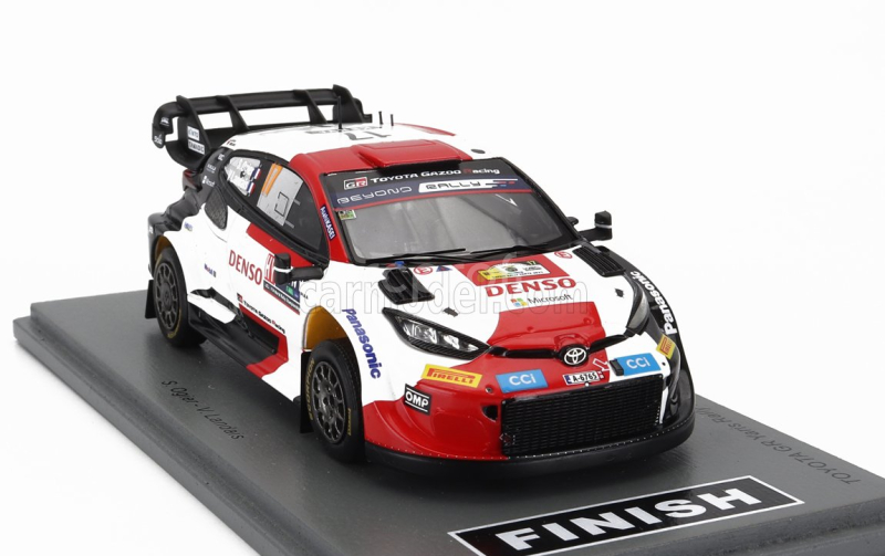 Spark-model Toyota Yaris Gr Hybrid Rally1 Team Toyota Gazoo Racing Wrt N 17 Winner Rally Safari 2023 Sebastian Ogier - Vincent Landais 1:43 Bílá Červená Černá