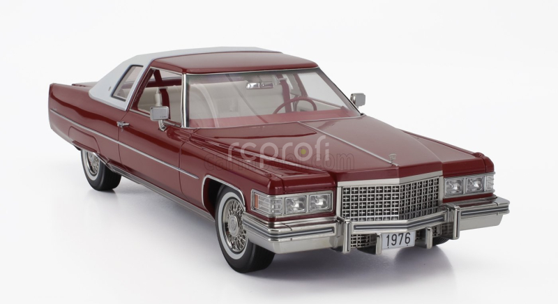 Stamp-models Cadillac Coupe De Ville 1976 1:18 Červená Bílá