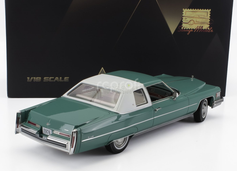 Stamp-models Cadillac Coupe De Ville 1976 1:18 Zelená Bílá