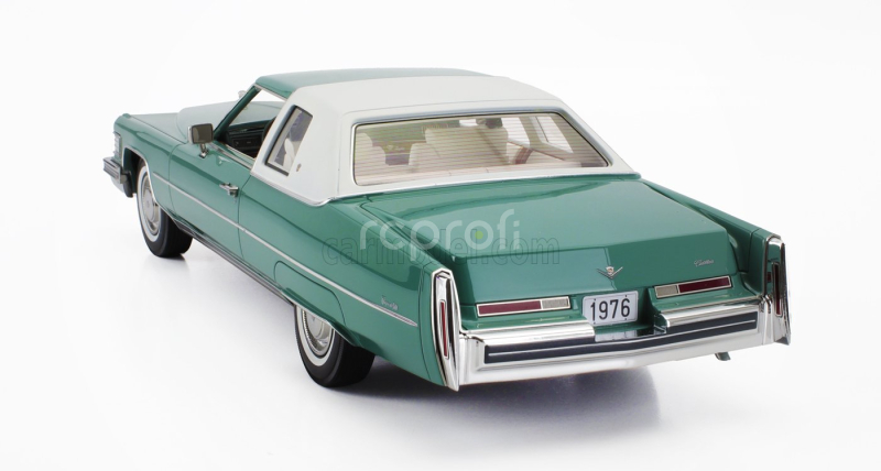 Stamp-models Cadillac Coupe De Ville 1976 1:18 Zelená Bílá