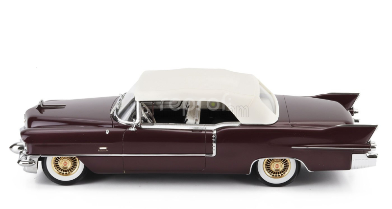 Stamp-models Cadillac Eldorado Biarritz Cabriolet Closed 1956 1:18 Chantilly