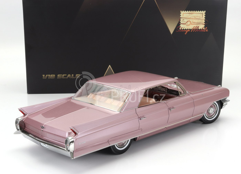 Stamp-models Cadillac Sedan De Ville 1962 1:18 Vřesově Růžová Met