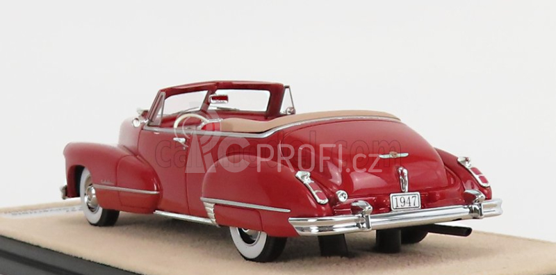 Stamp-models Cadillac Series 62 Convertible Open 1947 1:43 Maroon Met