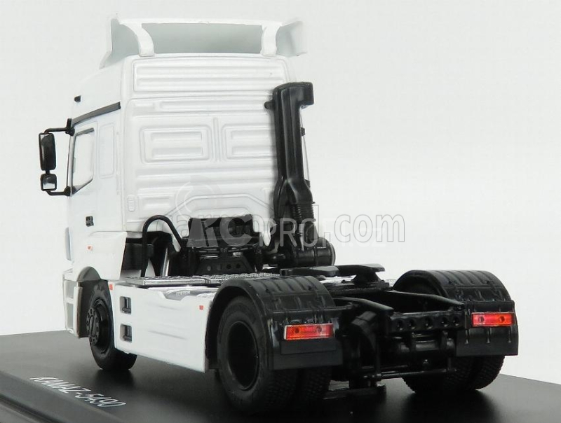 Start scale models Kamaz 5490 Tractor Truck 2-assi 2018 1:43 Bílá
