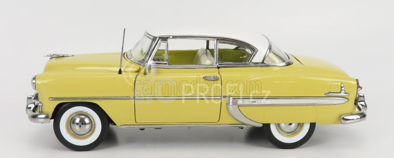 Sun-star Chevrolet Bel Air Coupe 1953 1:18 Žlutá Bílá