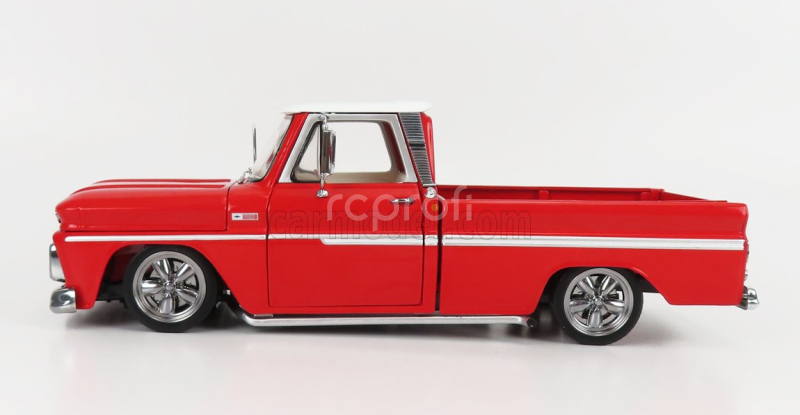 Sun-star Chevrolet C-10 Pick-up Lowrider 2-door 1965 1:18 Červená Bílá