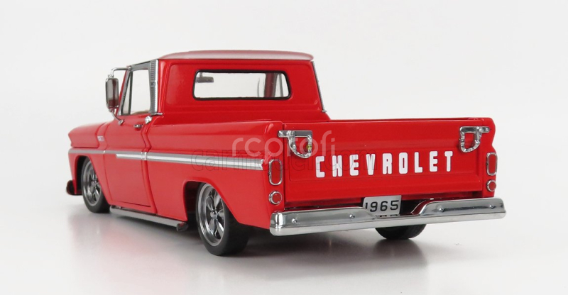 Sun-star Chevrolet C-10 Pick-up Lowrider 2-door 1965 1:18 Červená Bílá