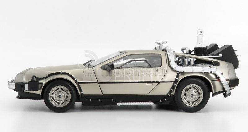 Sun-star De lorean Time Machine - Back To The Future 2 - Ritorno Al Futuro 2 1:18 Silver