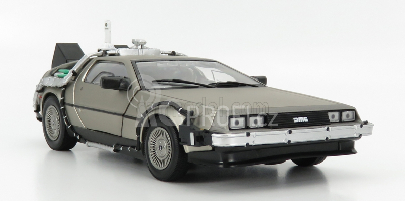 Sun-star De lorean Time Machine - Back To The Future 2 - Ritorno Al Futuro 2 1:18 Silver