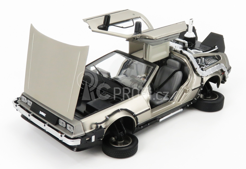 Sun-star De lorean Time Machine - Back To The Future 2 - Ritorno Al Futuro 2 1:18 Silver