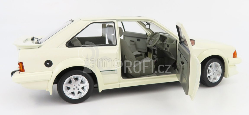 Sun-star Ford england Escort Rs Turbo 1984 1:18 Bílá