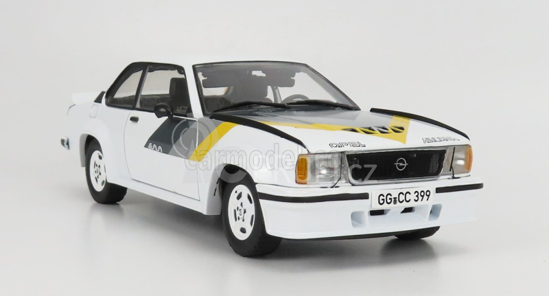 Sun-star Opel Ascona 400 1980 1:18 Bílá