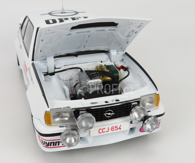 Sun-star Opel Ascona 400 (night Version) N 8 2nd Rally Bianchi 1981 G.colsoul - A.lopes 1:18 Bílá