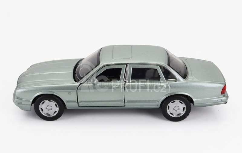 Tayumo Jaguar Xj6 1992 1:36 Seafrost
