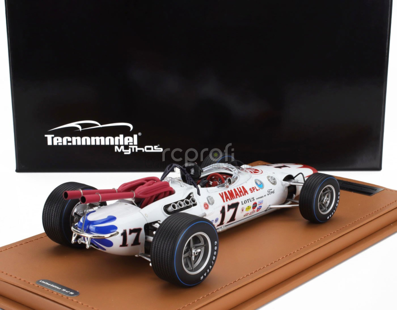Tecnomodel Lotus Type 38 N 17 Indianapolis Indy 500 (with Pilot Figure) 1965 Dan Gurney 1:18 Bílá Červená