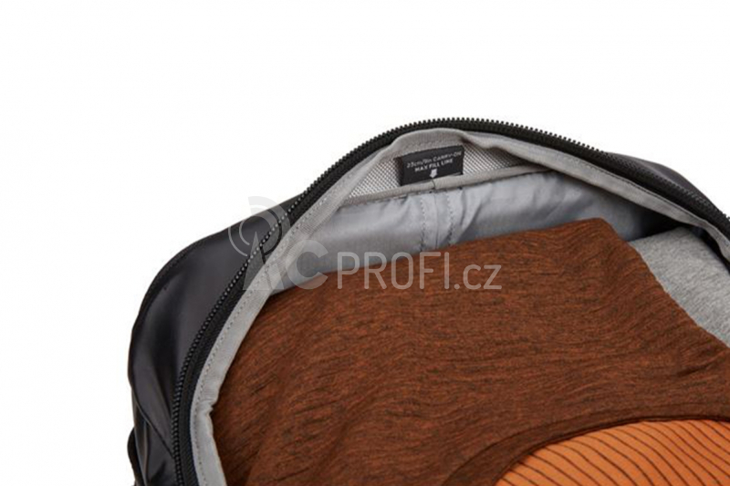 Thule Chasm Carry On roller TCCO122K - černý