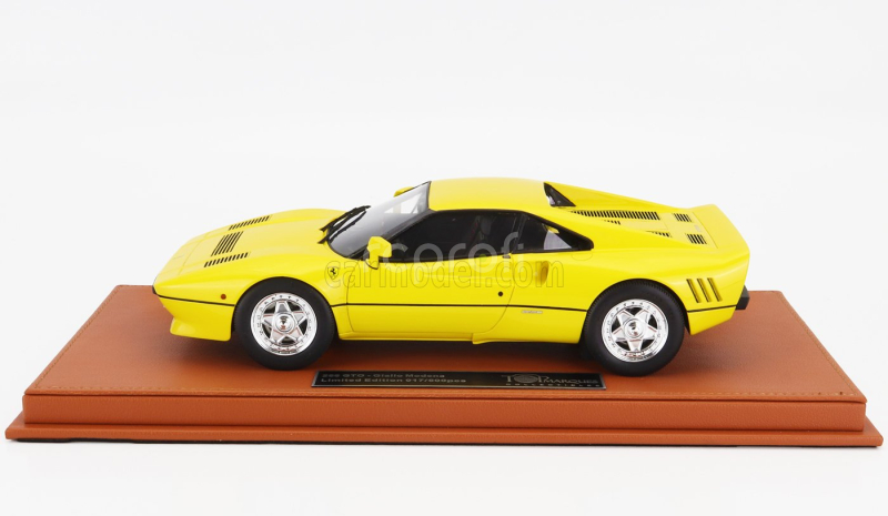 Topmarques Ferrari 288 Gto 1984 1:18 Žlutá