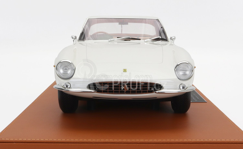 Topmarques Ferrari 500 Superfast 2-series 1965 1:12 Bílá
