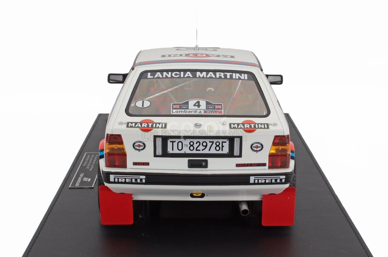 Topmarques Lancia Delta Hf Integrale 4wd Team Martini & Rossi Racing (night Version) N 4 Winner Rally Rac Lombard 1987 Juha Kankkunen - Juha Piironen - Con Vetrina - With Showcase 1:12 Bílá Červená Modrá