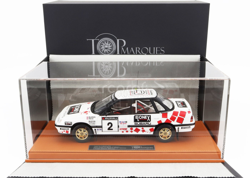 Topmarques Subaru Legacy Rs N 2 Winner British Rally 1993 Richard Burns - Robert Reid - Con Vetrina - With Showcase 1:18 Bílá