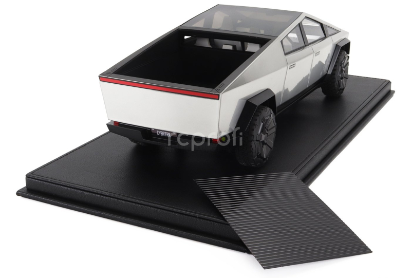 Topmarques Tesla Cybertruck 2022 1:18 Silver