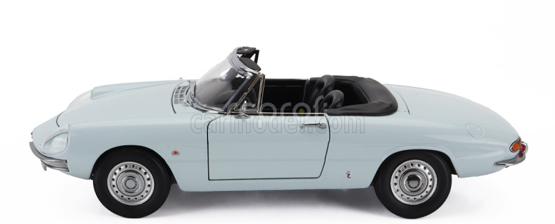 Touring modelcars Alfa romeo Duetto Spider 1600 Coda Tonda 1966 1:18 Světle Modrá