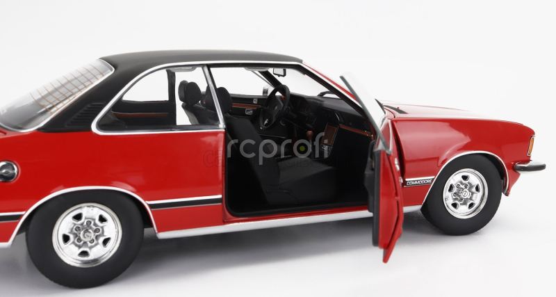 Touring modelcars Opel Commodore B Gs/e Coupe 1977 1:18 Červená Černá