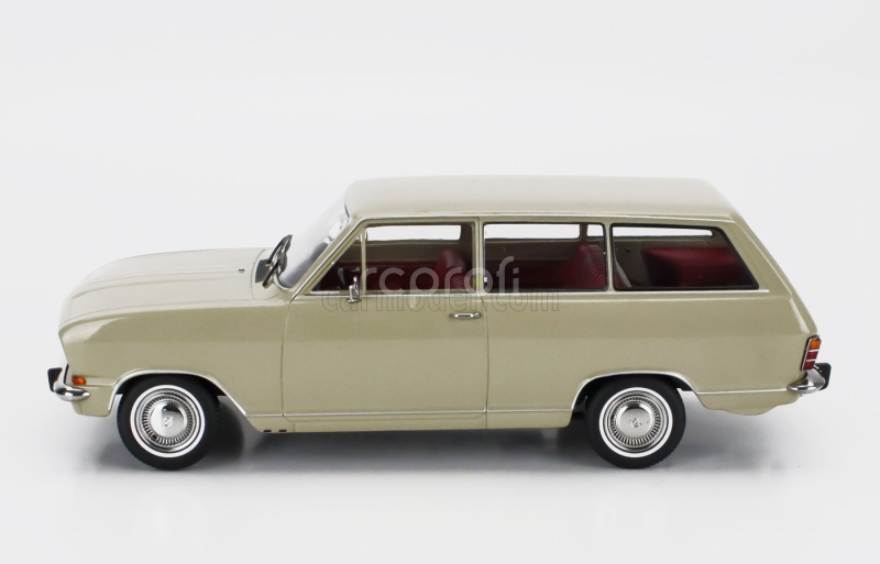 Touring modelcars Opel Kadett B Caravan Sw Station Wagon 1972 1:18 Beige