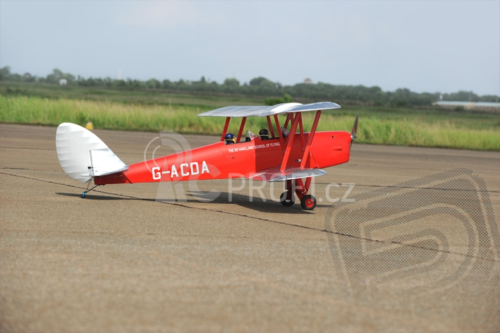 TPM06 Tiger Moth 2270mm ARF 25-35ccm