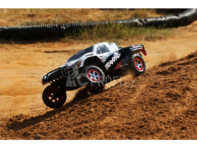 RC auto Traxxas Slash 1:10 OBA RTR, bílá