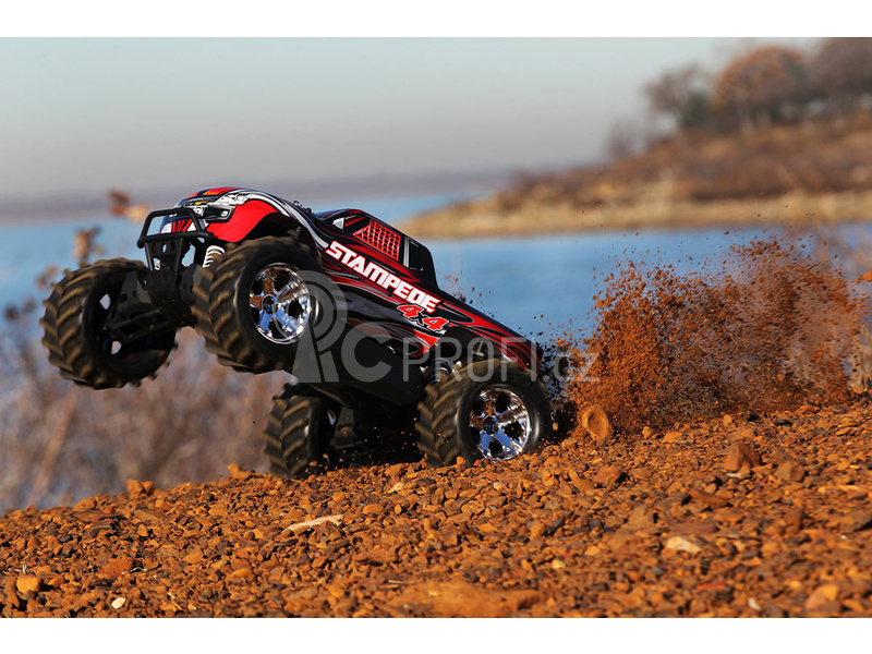 RC auto Traxxas Stampede 1:10 4WD RTR, černá
